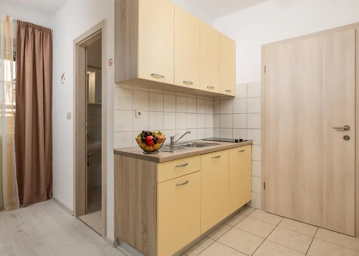 And With Parking Space - 17589 Affittacamere Kraljevica