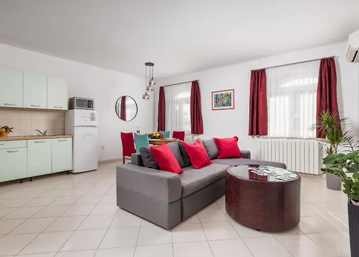 And With Parking Space - 17589 Affittacamere 3*