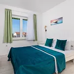 بيت ضيافة And With Parking Space - 17589 كلارجيفيكا