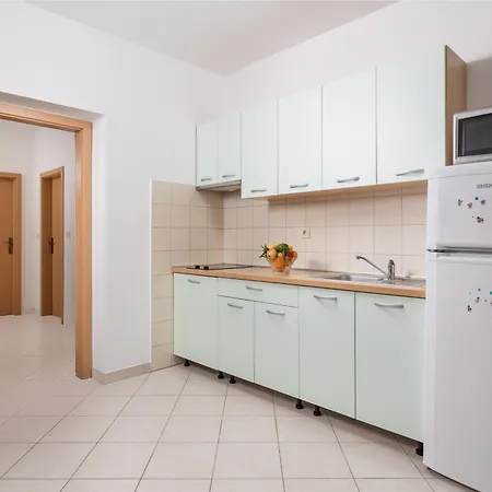 And With Parking Space - 17589 Kraljevica